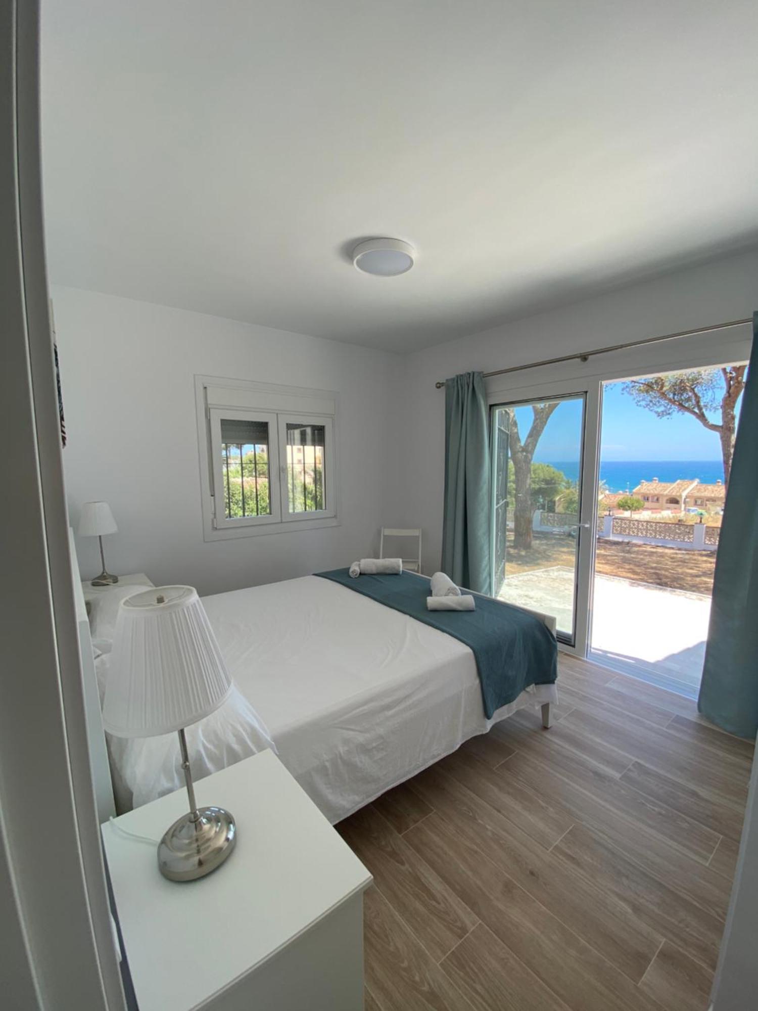 Independent Villa Beach House El Bosque La Cala De Mijas Zewnętrze zdjęcie